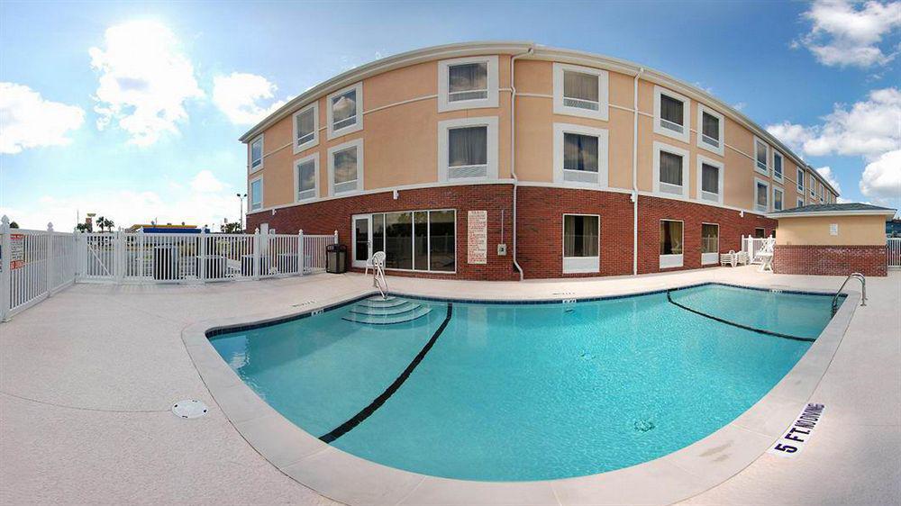 Clarion Pointe Hinesville Near Fort Stewart Exterior foto