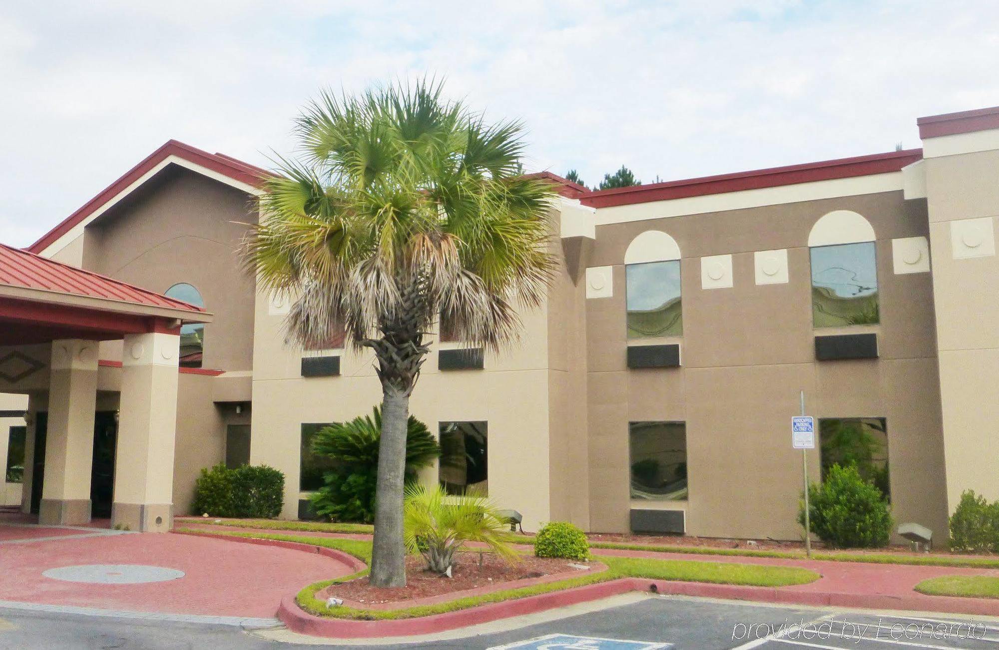 Clarion Pointe Hinesville Near Fort Stewart Exterior foto
